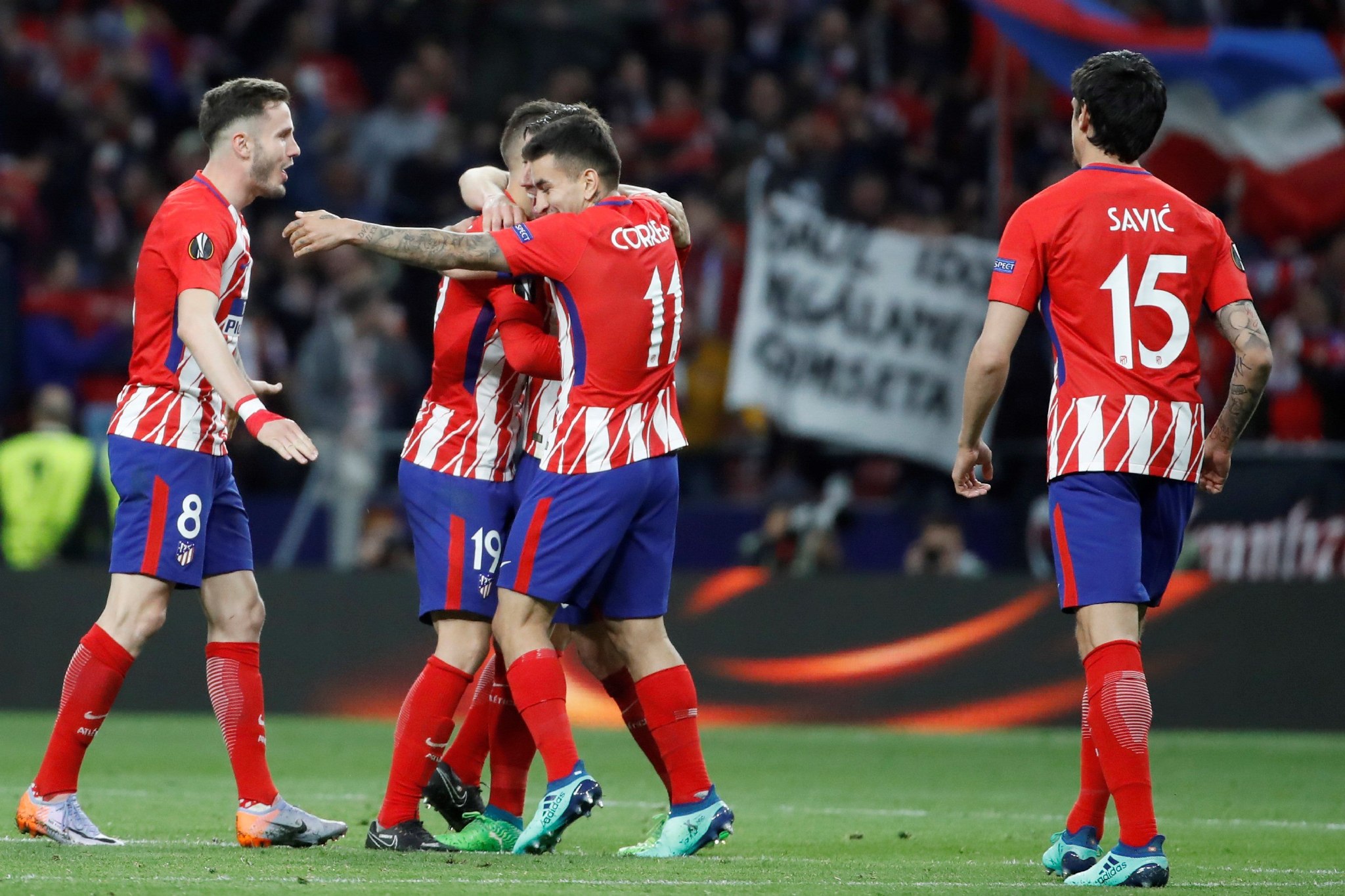 向移动的压 向移动的压